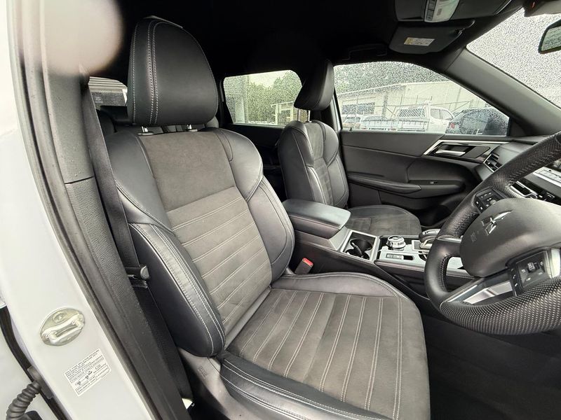 2023 Mitsubishi Outlander LS ZM Auto 2WD MY23 Photo 23